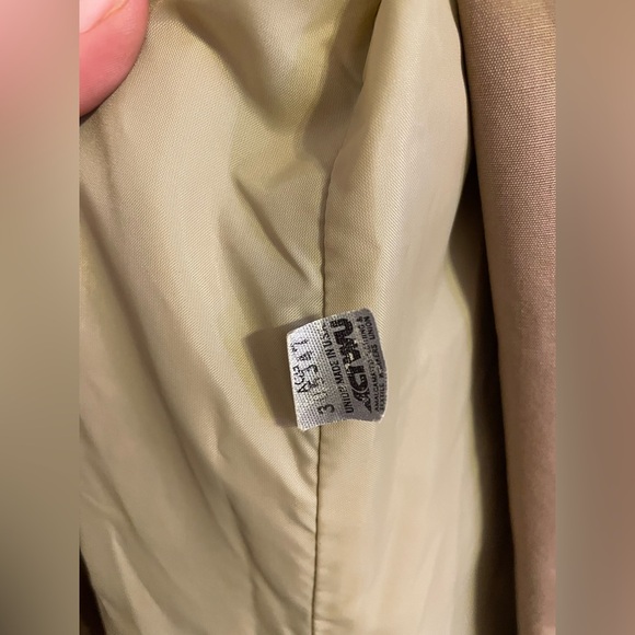 London Fog Classic Tan Trench Coat Maxi Belted Style 🧥 - Picture 9 of 11